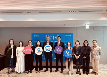 大腳旅行社攜手EMERALD翡翠河輪打造「雙河戀」歐洲河輪之旅