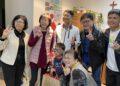 馬年溫情「類家庭」！副市長陳純敬赴央北社宅賀歲 感謝安置家長 24 小時守護兒少