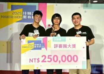 臺科大學生團隊研發微型軌道檢測隨車模組　勇奪技職盃黑客松評審團大獎