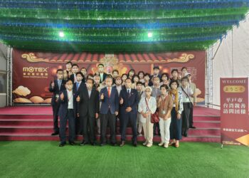 華新口罩觀光工廠高規格迎接日本平戶參訪團　同材質可回收口罩成交流亮點