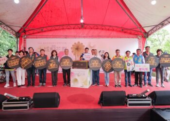 用民歌在桐花雨中藝郵味境 桐響感動 2024 新北市土城桐花祭揭幕