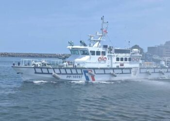 肩負五大核心任務　東北海域首艘百噸級巡防艇「PP-10097艇」成軍祈福