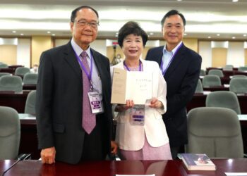 清大前校長陳文村出版自傳「追求卓越之路」　捐出版稅成立「惜清基金」嘉惠學子