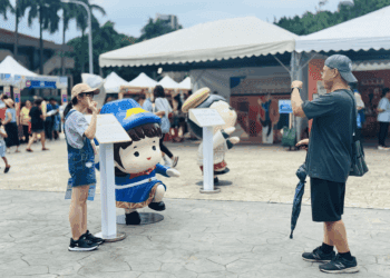 世壯運場邊最萌應援團!淡古聯盟公仔快閃加油 淡水古蹟博物館「巨型寵物」開放借用