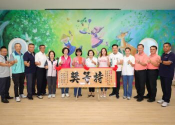 宜蘭紅文旦柚品質評鑑　黃秋香奪特等獎