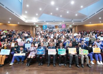 桃園市教育特色蓬勃發展 王明鉅：跨域選修課程豐富多元 培養學生未來人才