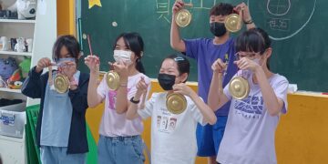 影音/三代傳承 林午大鑼林烈輝帶領員山國小師生手作銅鑼