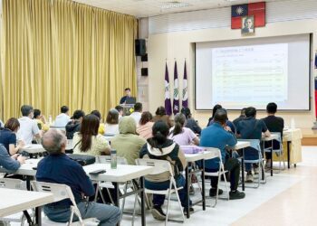 嘉義市「AI加速行銷策略專題講座」　攜手外貿協會助企業突圍國際市場