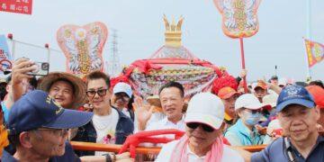 大甲媽祖遶境抵新港迎駕　「善」凝聚萬人信念、同祈平安
