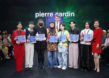 影音/皮爾卡登董座來臺 臺北時裝週發表新時裝及競賽作品