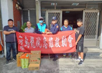 農曆春節前夕 旗山警結合民間力量幫助弱勢家庭