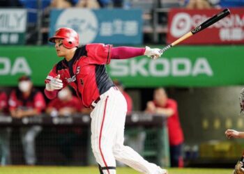 《CPBL》吉力吉勞砲轟破艾士特完全比賽 引發衝突雙方板凳淨空