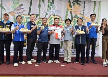 寶山鄉「優質綠竹筍評鑑」 農友陳秀鳳勇奪「特獎」