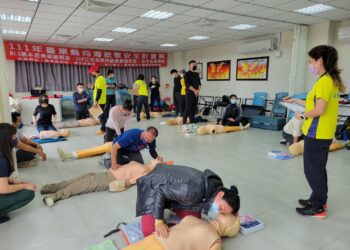 「玩水安全」實作攻略 臺東水域遊憩安全訓練及親子體驗 即日起報名