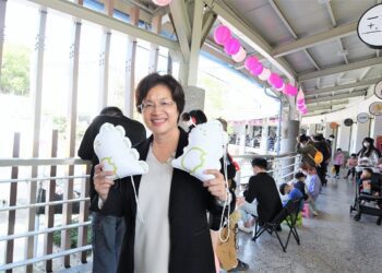 彰化2024月影燈季親子活動日　現埸出現排隊人潮領取多多龍小提燈