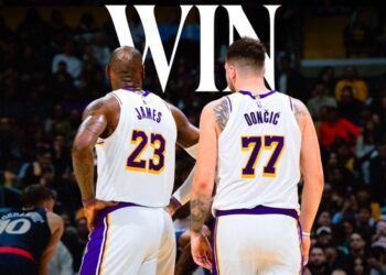 影/《NBA》「詹皇」關鍵追魂鍋 洛城內戰湖人力壓快艇 六連勝登上西區老二