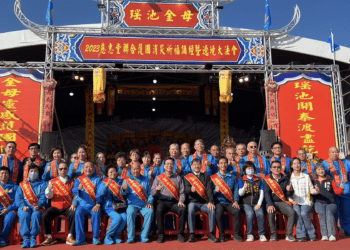 慈惠堂聯合護國法會打破傳統 80宮神祇齊聚劉和然到場參拜祈福