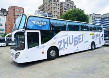 擴大竹北黃金通學線 鄭朝方推：串聯火車站、高鐵站交通節點 精準配置通勤資源