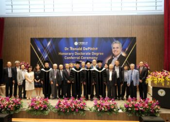 美癌症醫學大咖Dr. DePinho加入中醫大　洪明奇：攜手讓癌症成為歷史