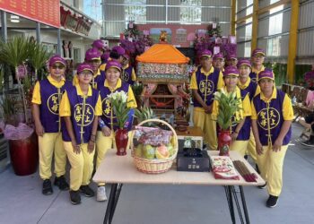 蘭陽白沙屯媽祖宗教文化協會驚喜到訪　分靈媽祖帶路到青操食品觀光工廠賜福