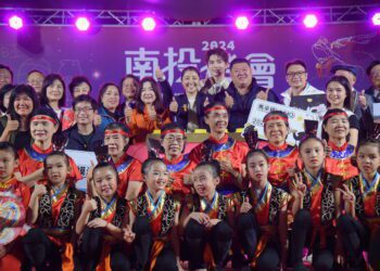 南投燈會盛大開幕 燈區、水舞、煙火秀璀璨迎賓