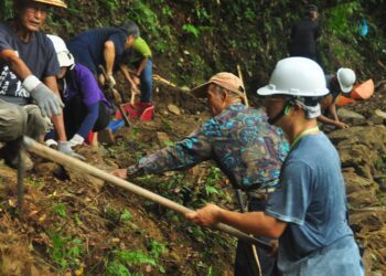 「出公工」修水圳　雙連埤古水圳修復工作假期報名中