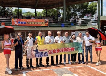 第四屆南都盃慢壘賽在「嘉」開打　300名好手以球會友