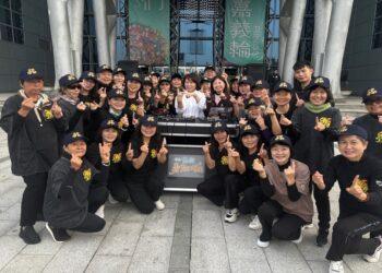 樂齡勇壯城再創新　黃敏惠與200位勇壯族大跳街舞拍MV