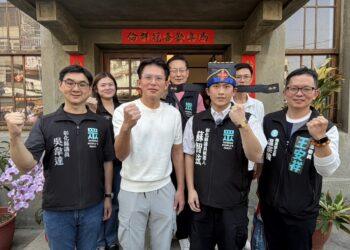 影音/民眾黨黃國昌相挺尚少年阿弦 盼蘇智弦為彰化議會注入新力量