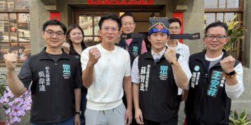 影音/民眾黨黃國昌相挺尚少年阿弦 盼蘇智弦為彰化議會注入新力量