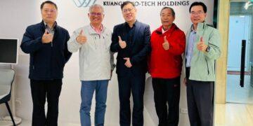 校友會聯結醫療與產業資源邁向新里程 戴崇賢會長返校與田心喬醫師深化合作討論