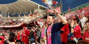 味全龍開幕戰最暖應援! 頂新和德圓夢同行40位身心障礙青年北上看球