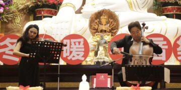 佛光山金光明寺歲末傳愛 劉和然出席「寒冬送暖音樂饗宴」致