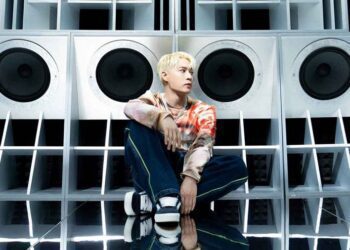 一手操刀影像視覺！周湯豪無預警推出新歌〈你說的都對〉Y2K、Y3K風格玩轉自如