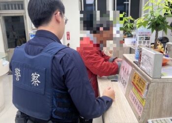 噓寒問暖深陷愛情網路詐騙
