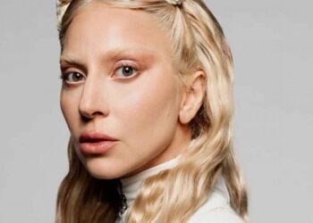 第 67 屆葛萊美得獎名單揭曉！肯卓克拉瑪抱回 5 座大獎成大贏家 女神卡卡、火星人同台演出獻洛杉磯