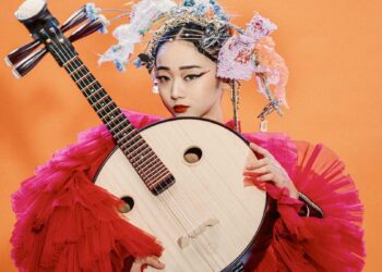 「挪威少女」歐若拉指名合作 《我的音樂你聽嗎》選手錢潤玉帶著最新唱作專輯《FUSS!ON》強勢來襲