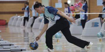 兩年磨一劍！黃金搭檔袁朝盛、蔡勝雄逆襲強敵 全障運保齡球強勢摘金