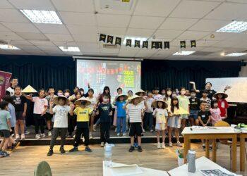大葉大學扶英計畫英語營　帶領學童認識印尼與越南文化