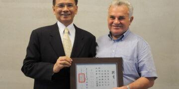 老友秘克琳神父辭世　仰山創辦人游錫堃發文敬悼