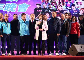 南彰唯一場跨年晚會在田中 創作才子邱鋒澤陪大家一起倒數喜迎2026年