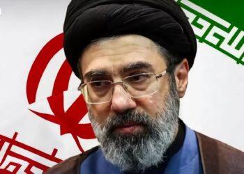 美伊戰爭第14天：德黑蘭火網密佈 穆吉塔巴發出「最後通牒」