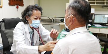 沒胸痛就不是心肌梗塞? 醫師:這些「不典型症狀」別輕忽