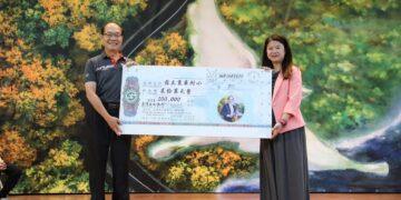 東華附小前校長鮑明鈞榮獲教學領導卓越獎 獎勵金全數回饋嘉惠師生