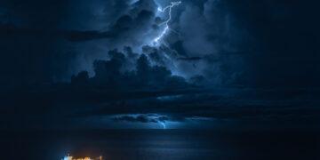 獨特「夜間戲劇美學」風格 宜蘭攝影家游家豪奪法國巴黎PX3國際攝影比賽大獎