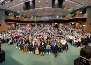 影音/彰基好幸福!首屆醫護音樂節盛大登場 輪番開唱點亮彰基