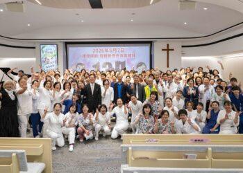 影音/彰基慶祝護師節 年終最高10.5個月 加碼新人月薪5萬起跳