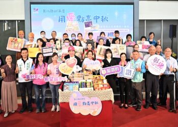 影音/彰縣「用愛點亮中秋」 邀8家身障、庇護工場中秋節禮盒展售推廣