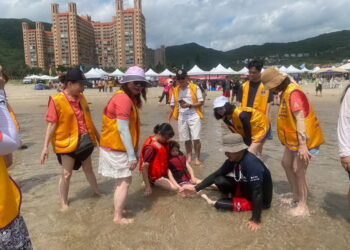 『海好有你！』　國際獅子會300A 3區第五專區攜手海上救生協會　陪伴腦麻兒童勇敢乘風破浪