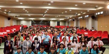 員林市2026美術・設計聯展開幕 作品多元且繽紛展現精緻的成果